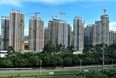 救地产，不等于救社会!房地产市场的危机，不是开发商的问题